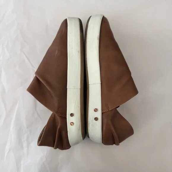 beek Jay Brown Leather Slip-On Sneakers size 7.5 - Picture 5 of 8